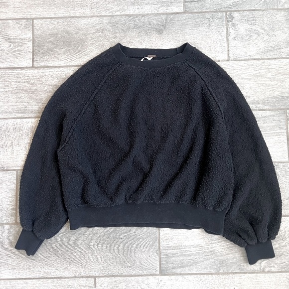 Free People Sweaters - Free People Shaggy Oversized Sweater!